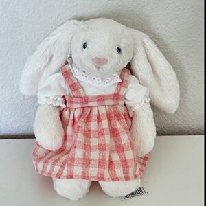 No jellycat‼️jellycat clothes fit small size bashful bunny